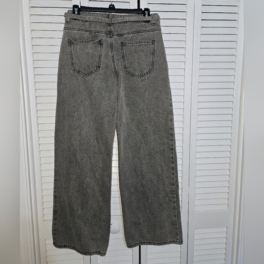 Edikted Women's S Gray Wide-Leg Jeans NEW - Picture 6 of 16